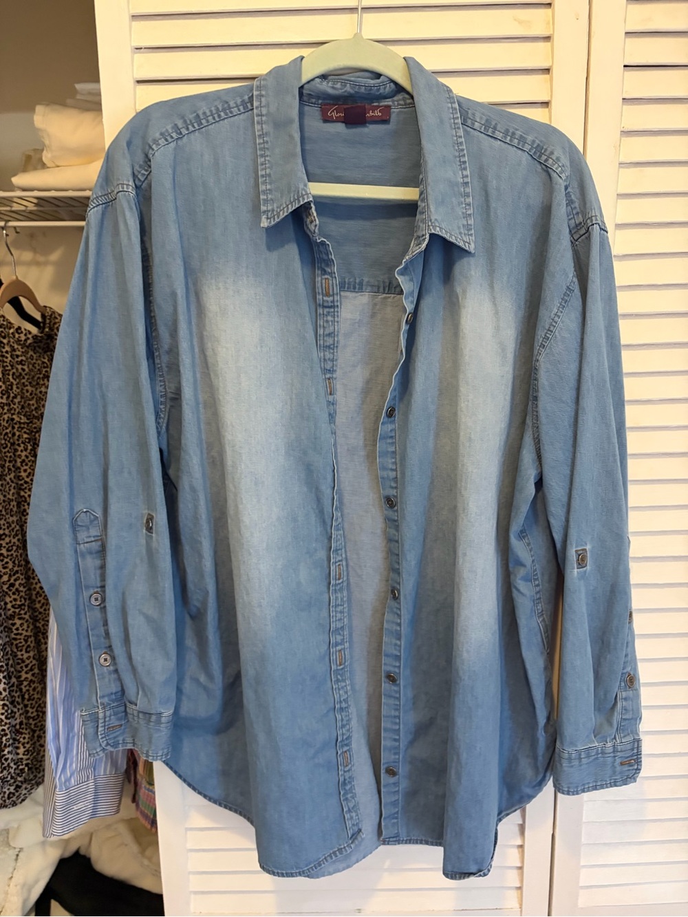 Gloria Vanderbilt Light Blue Denim Shirt